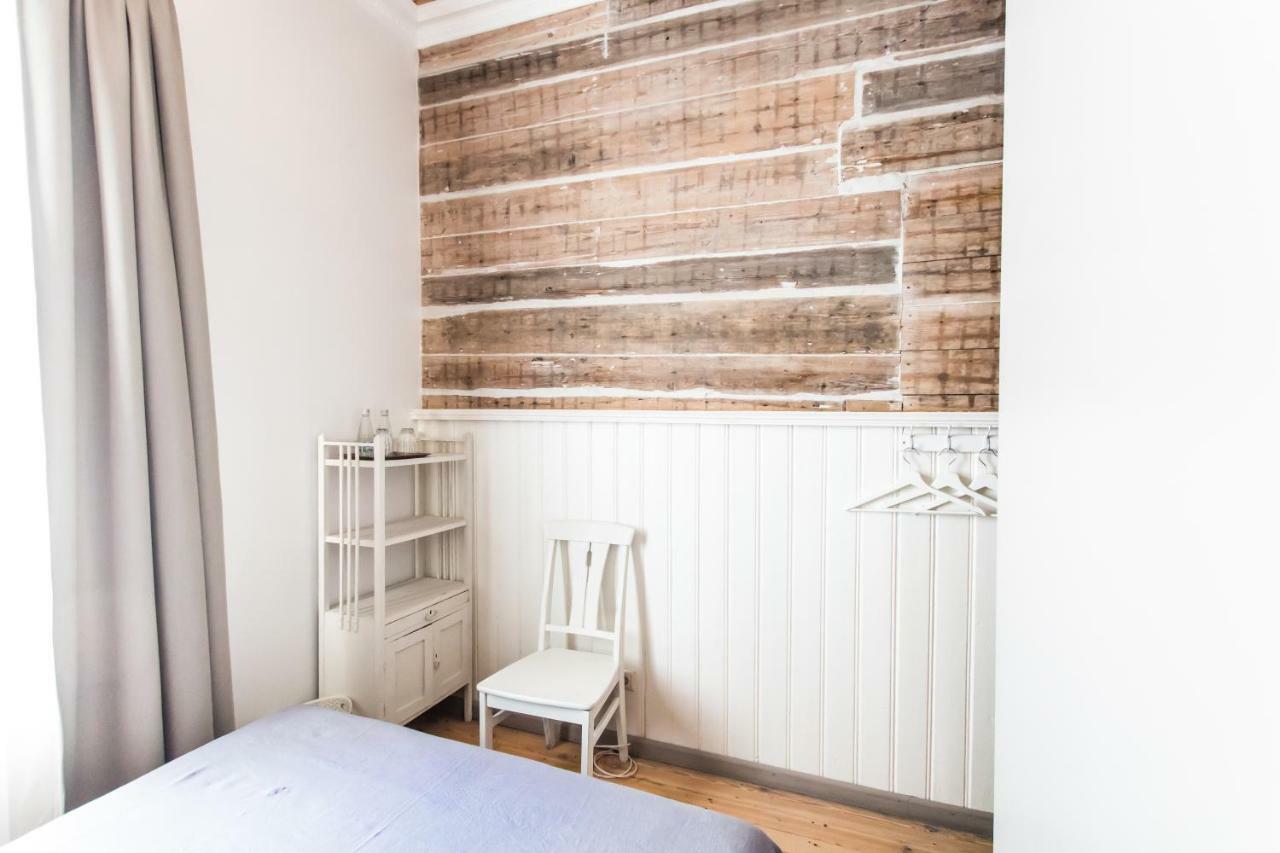 Meke Hotell Mustkalni Exteriör bild